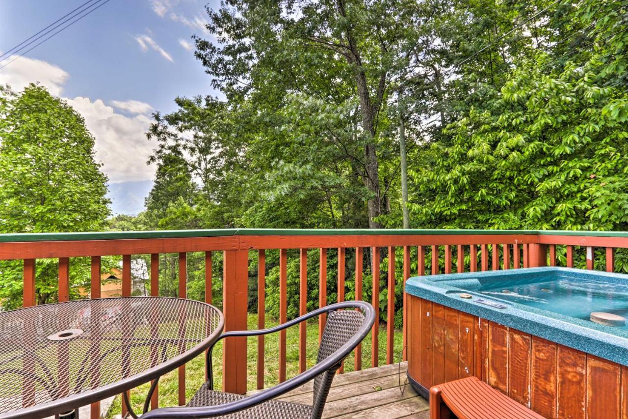 Gatlinburg Chalet Hot Tub, Sauna And Mountain View Kültér fotó