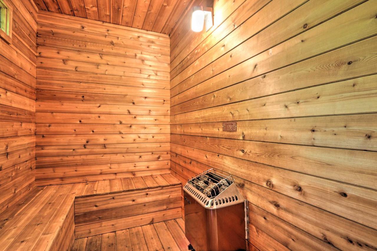 Gatlinburg Chalet Hot Tub, Sauna And Mountain View Kültér fotó